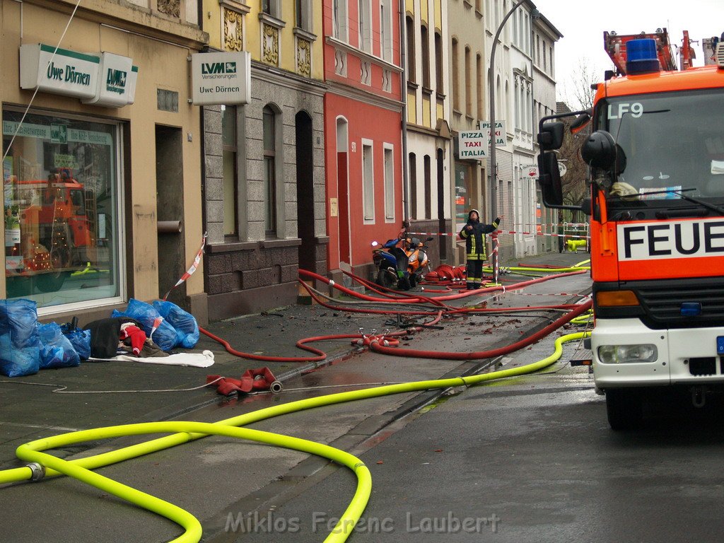 Brand Koeln Dellbrueck Bergisch Gladbacherstr   P581.JPG